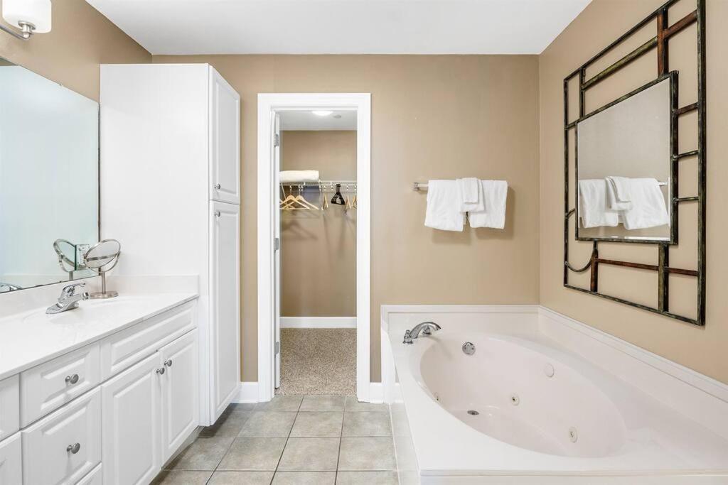Phoenix West - 2207 - High-End Luxury Beachfront オレンジ・ビーチ エクステリア 写真